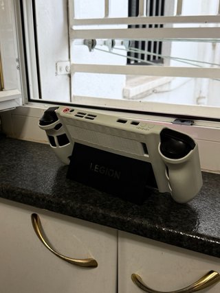Lenovo Legion Go 80W