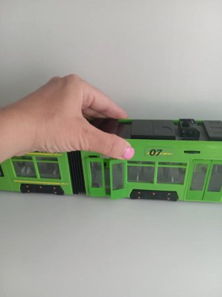 Tranvía de juguete City Liner verde