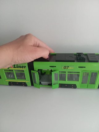 Tranvía de juguete City Liner verde