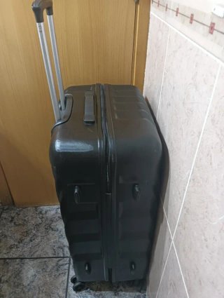 Maleta Grande Nueva 23kg Negra