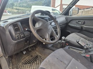 Mitsubishi L 200 2002