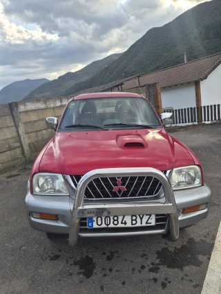 Mitsubishi L 200 2002
