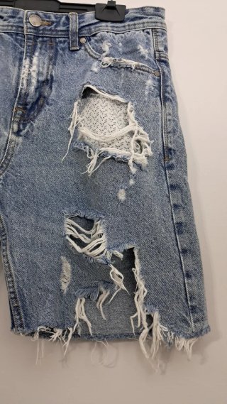 Vaqueros Cortos Rotos Azul Claro de Pull & Bear