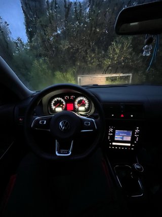 Volkswagen Golf 2002