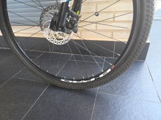 Bicicleta Montaña 29 Poco Uso