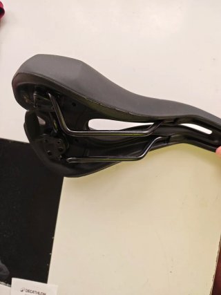Sillín SELLE SMP e TRK Gel Negro
