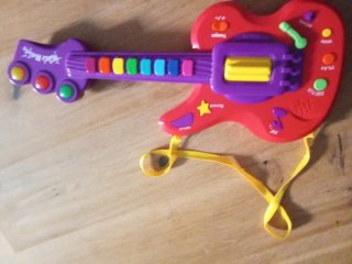 Piano y 2 Guitarras Electrónicas Infantiles