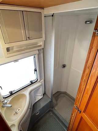 Caravana Diamant VIP 650