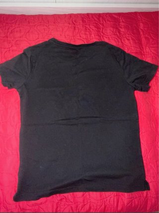 T-shirt Guess nera con logo icon