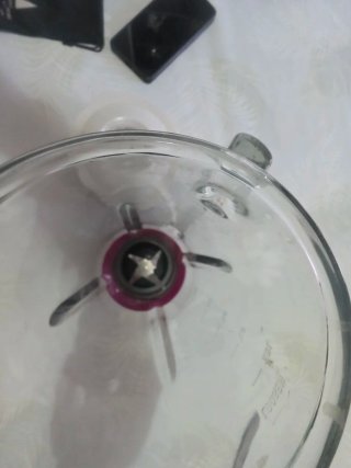 Jarra JATA con cuchilla y tapa