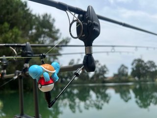 Péndulos Swingers modulares Carpfishing Pokémon
