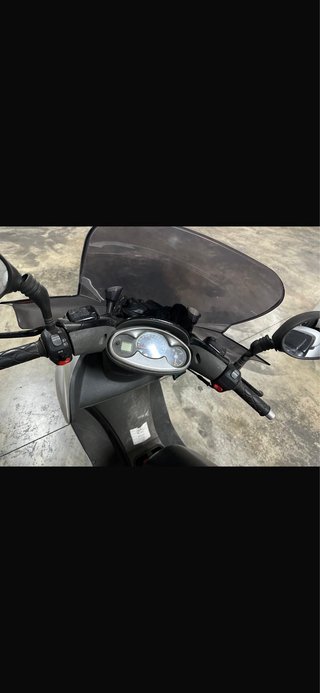 Yamaha Majesty 180 Plata
