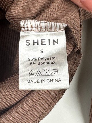 Top SHEIN marrón fruncido manga larga talla S