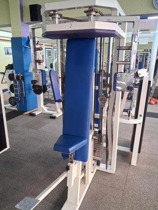 Lote de máquinas de gimnasio