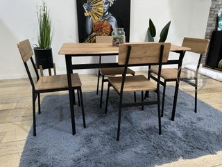 MESA CON 4 SILLAS
