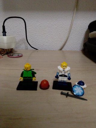 2 Figuras Coleccionables Lego
