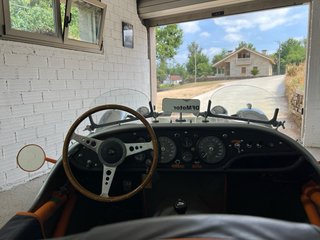 Kougar Sports 4.2 LHD
