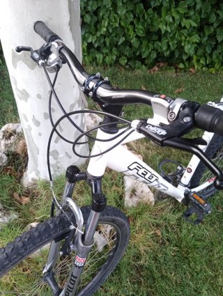 Bicicleta Felt 26 MTB
