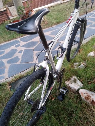 Bicicleta Felt 26 MTB