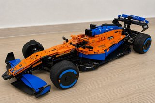 LEGO Technic McLaren Formula 1 2022 1432 piezas