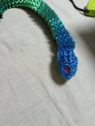 Serpiente articulada 3D