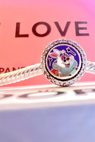 Pandora Charm Conejo Blanco Disney