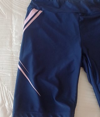 Pantalón corto running IPSO azul y rosa