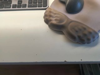 Escritorio MALM IKEA con tablero extraíble