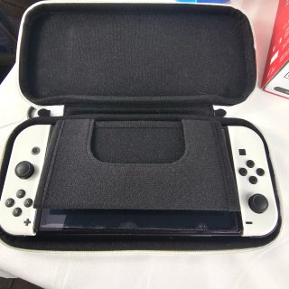 Nintendo Switch OLED Bianco/Nero