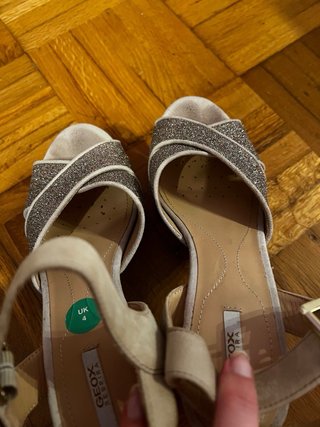 Sandalias piel beige Geox Talla 37 (4UK) - 1 Uso