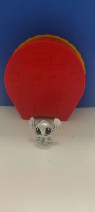 Stitch plateado