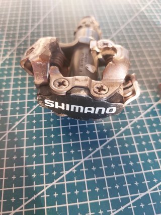 Pedales Shimano PD-M520 Automáticos