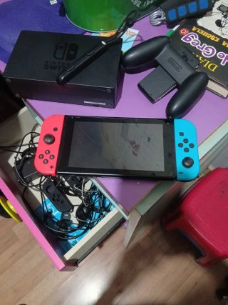 Nintendo Switch consola y accesorios