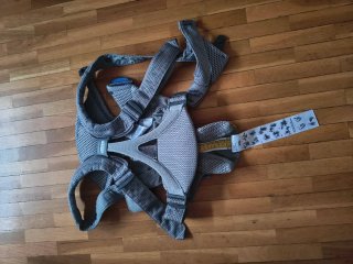 Mochila Portabebés BabyBjorn Move Gris