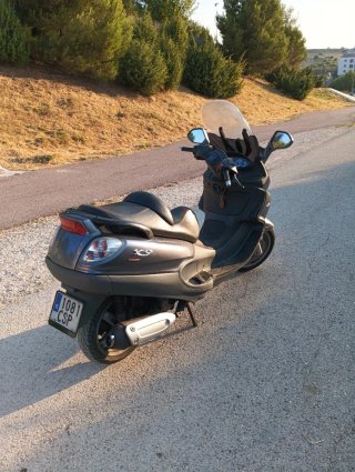 Piaggio X9 250 Evolution