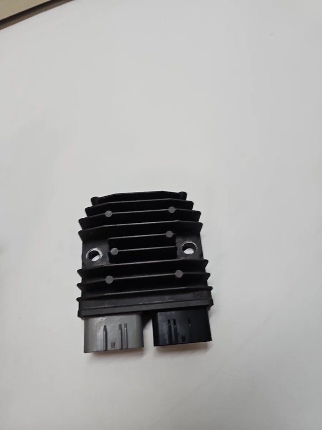 Regulador MT-07 SH821AA