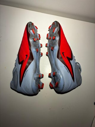 Zapatos de fútbol Nike Phantom Talla 42.5