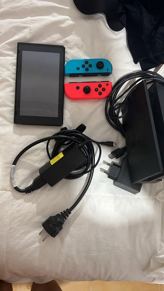 Nintendo Switch Azul y Rojo