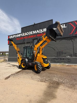 Retroexcavadora Mixta Compacta JCB 3CX