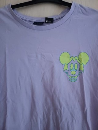 Camiseta Disney.