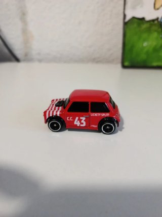 Hotwheels Morris Mini Premium