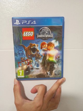 LEGO Jurassic World PS4