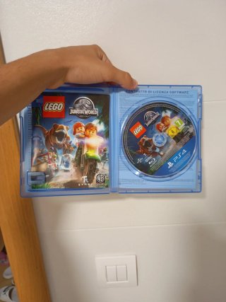 LEGO Jurassic World PS4
