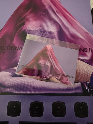 Madonna Confessions II CD + Photobook Japón