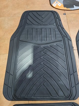 Juego 4 Alfombrillas PVC Coche