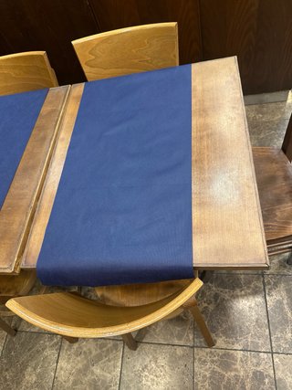 Mesas de madera 112x72 y 61x71