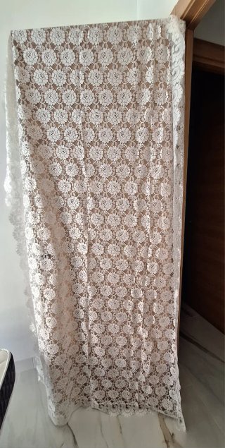 Mantilla Fallera Beige y Blanca