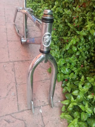 Cuadro Atak y llantas Star X