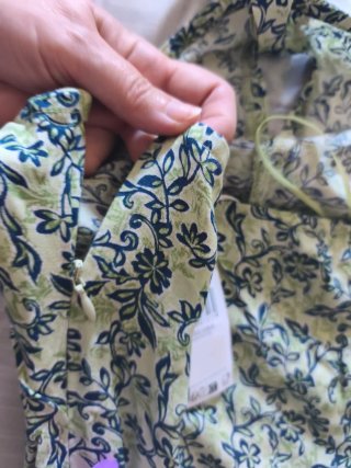 Vestido de flores de Mango Teen