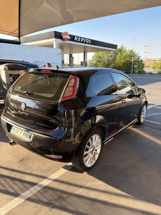 FIAT Punto Evo 2011. Negociable